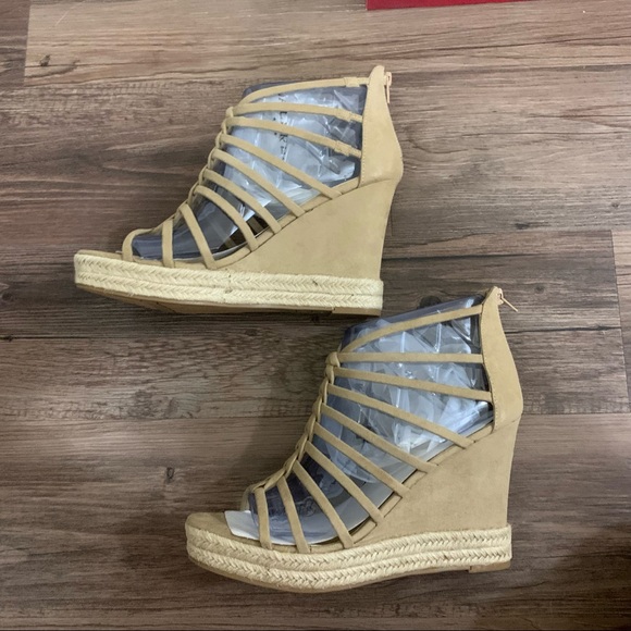 Carlos Camilla Tan Platform Wedge Sandals Size 10 Sandal Wedges - Picture 3 of 12